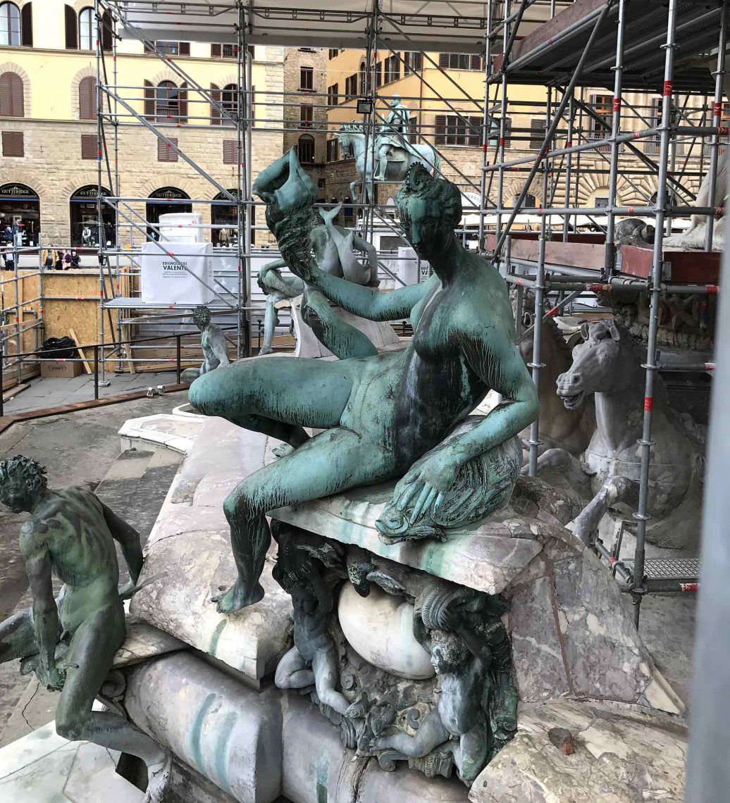 Fontana del Nettuno and bronze water gods by Giambologna